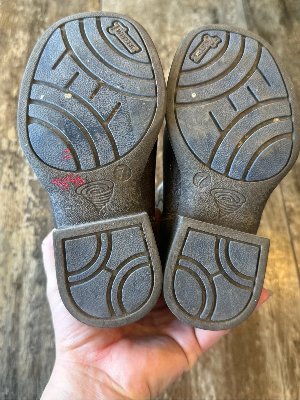 Twister Joshua Toddler Boots Size: 7